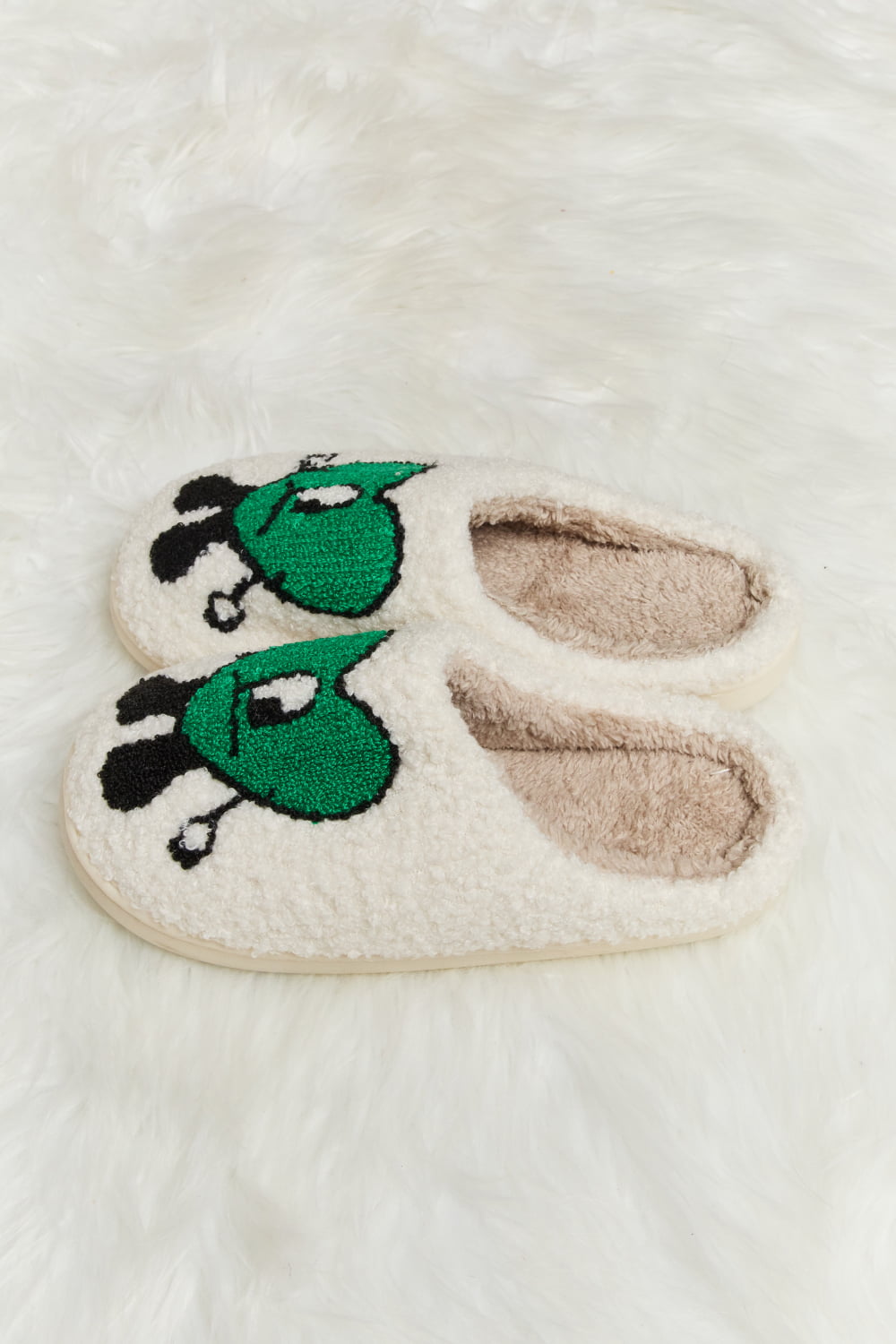 Melody Love Heart Print Plush Slippers (Color Options)