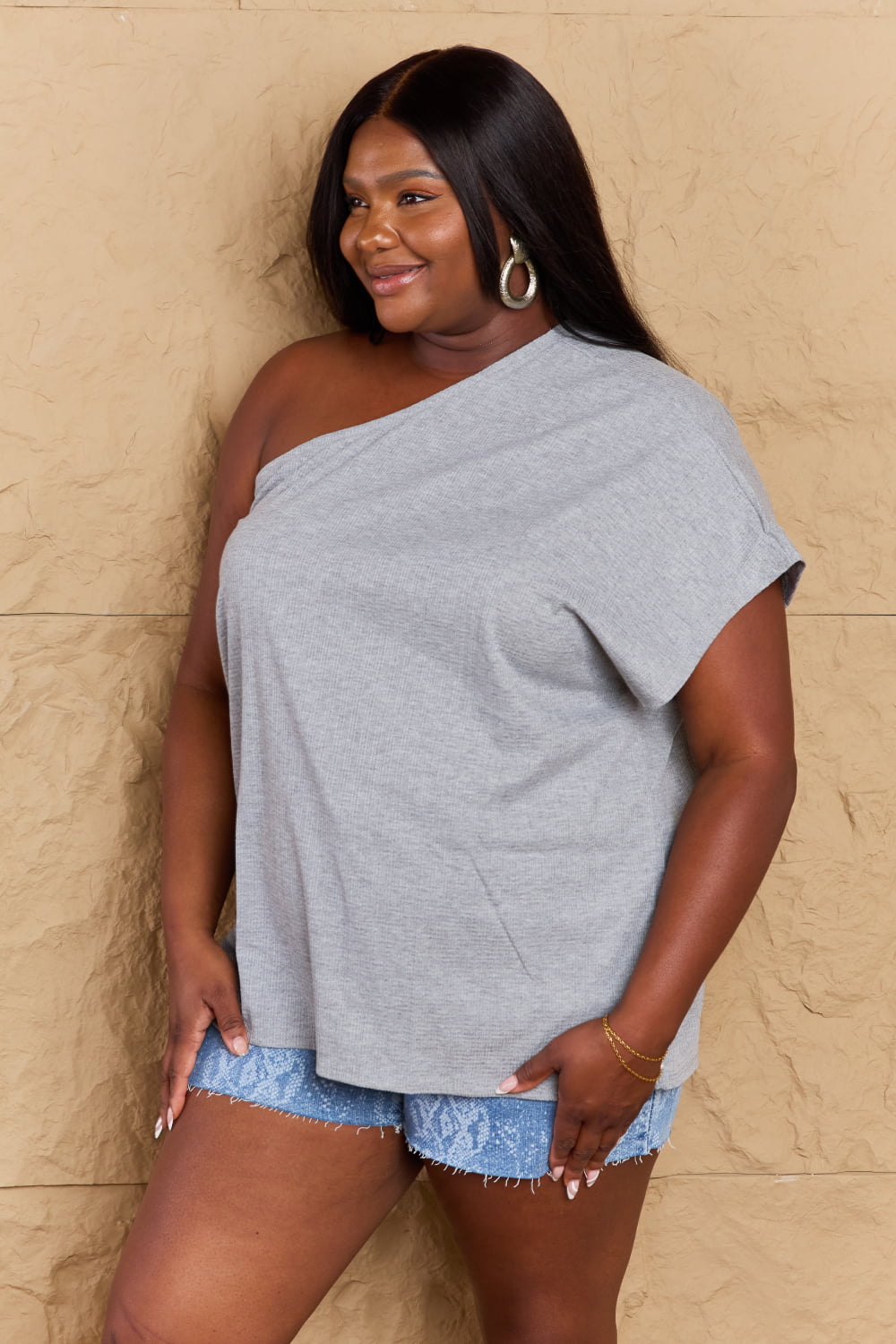 Ninexis in My Groove One Shoulder Loose Top (S-3x)