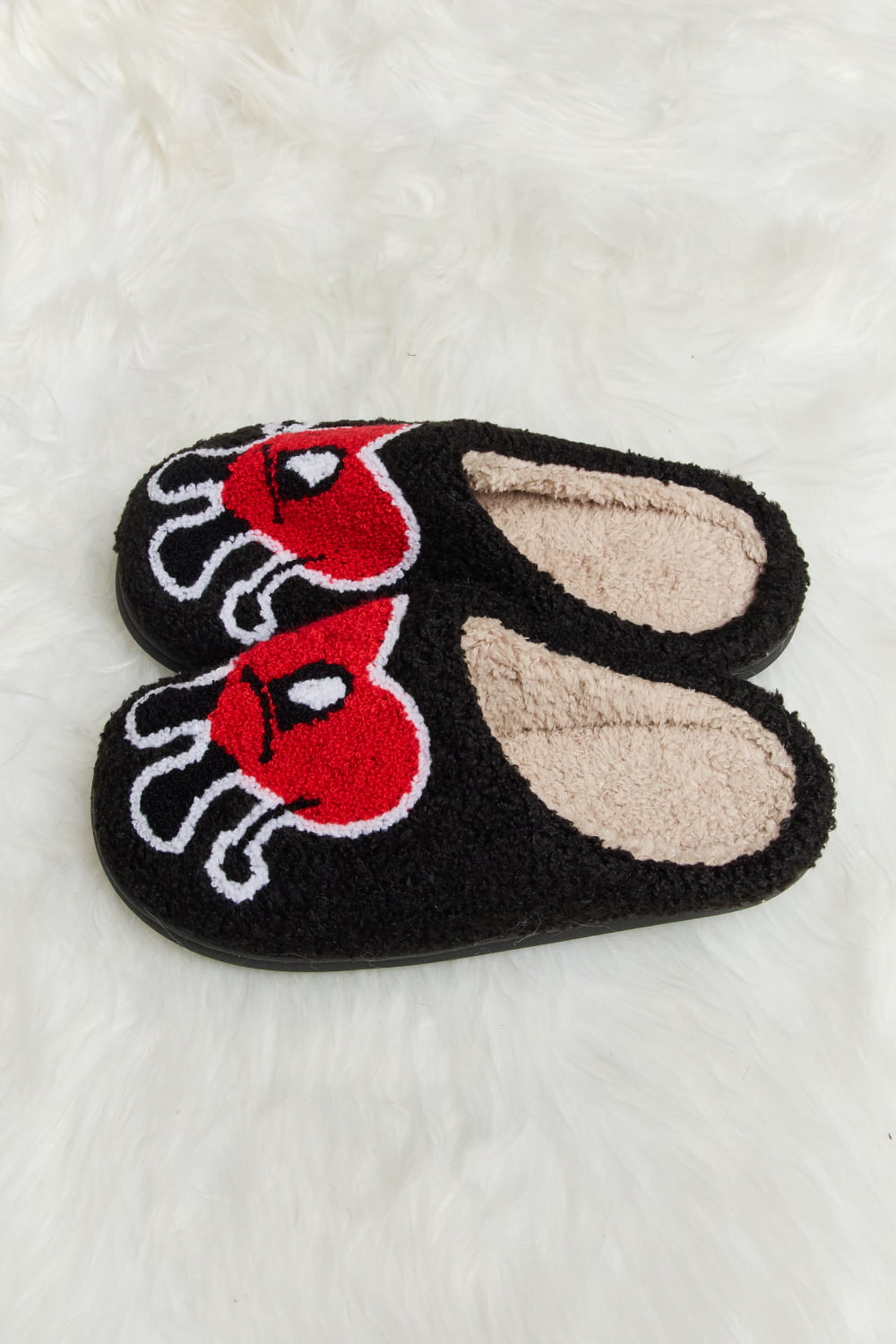 Melody Love Heart Print Plush Slippers (Color Options)