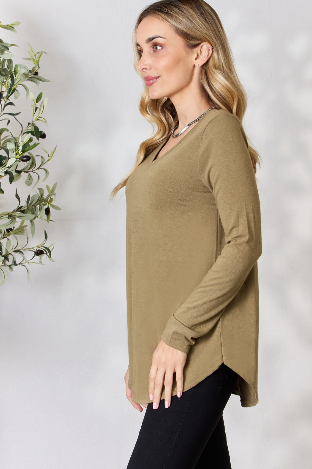 Zenana Full Size V-Neck Long Sleeve Top (S)