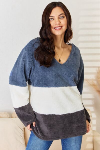 Culture Code Faux Fur Color Block V-Neck Sweater (S, M or L)