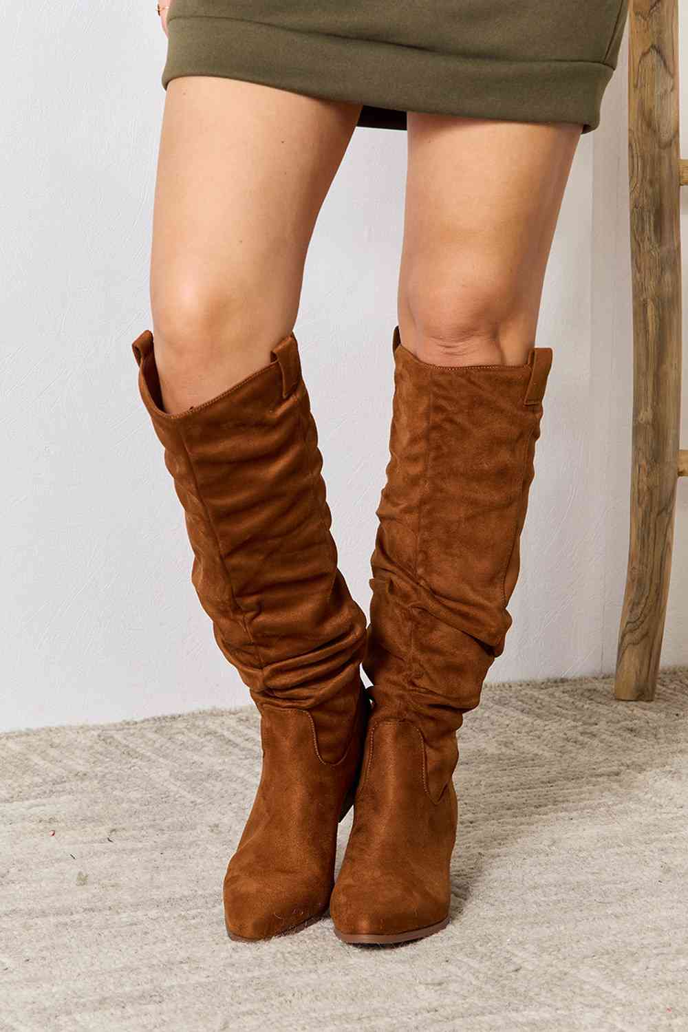 East Lion Corp Block Heel Knee High Boots (6 or 6.5)