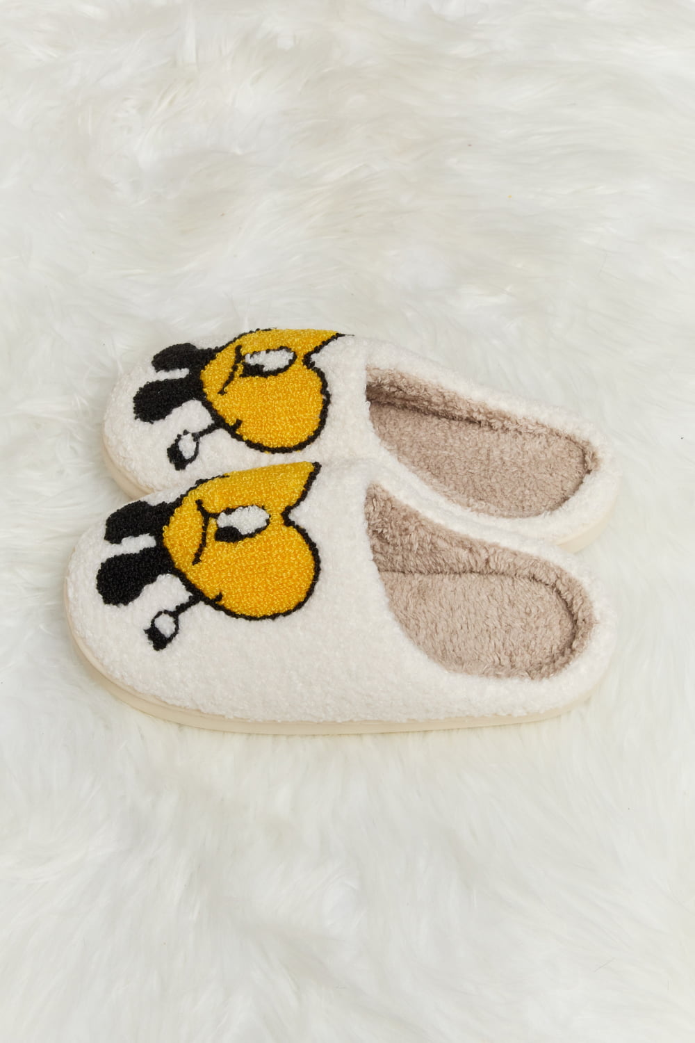 Melody Love Heart Print Plush Slippers (Color Options)