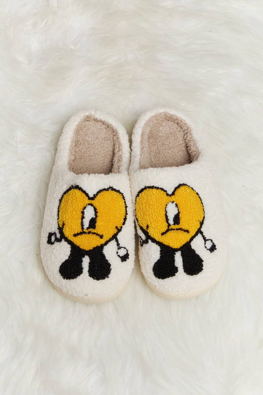 Melody Love Heart Print Plush Slippers (Color Options)