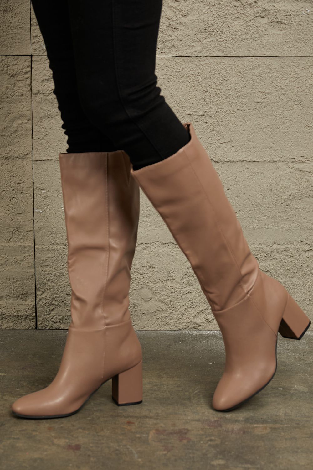 East Lion Corp Block Heel Knee High Boots (8.5, 9 or 10)