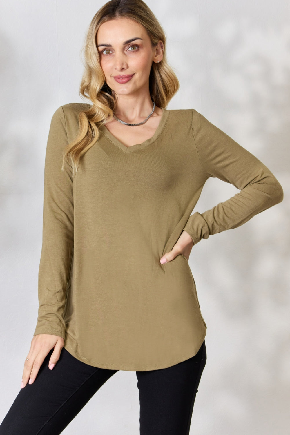 Zenana Full Size V-Neck Long Sleeve Top (S)