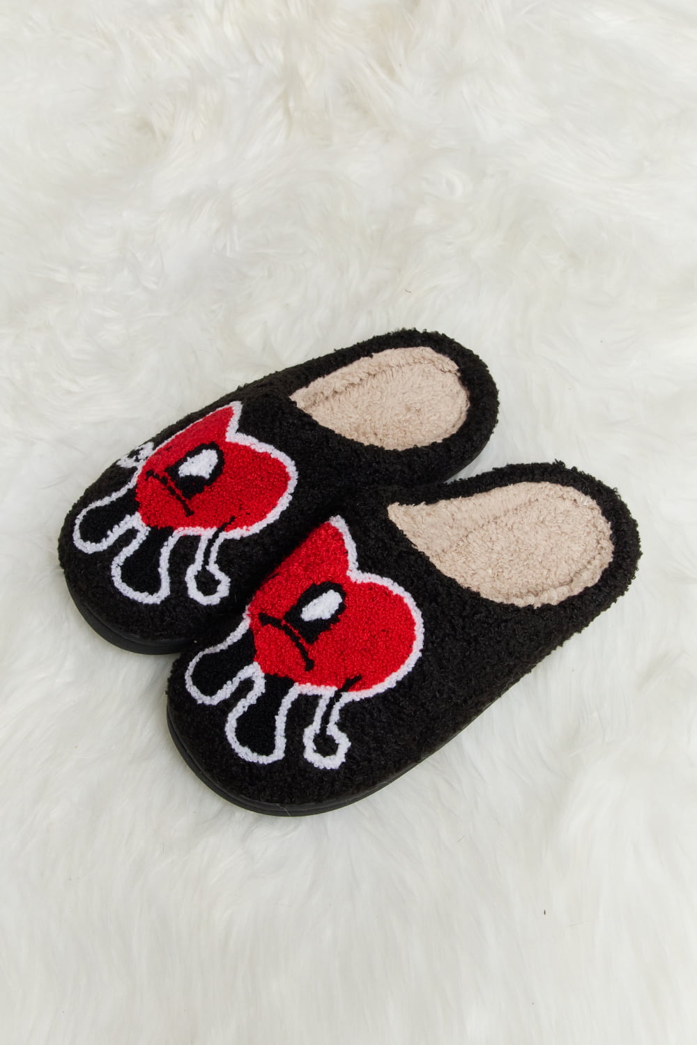 Melody Love Heart Print Plush Slippers (Color Options)